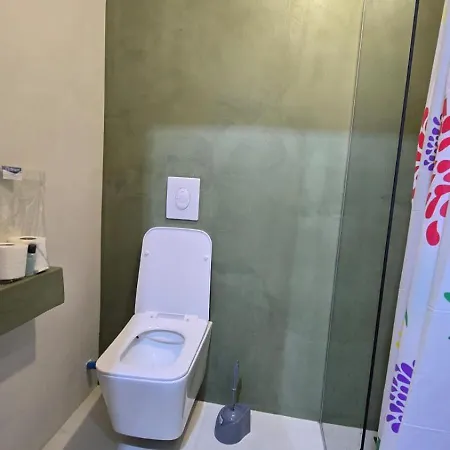 Tirent Apartment-one Bedroom דירה *