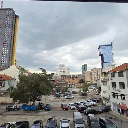 Tirent Apartment-one Bedroom Апартаменты Тирана