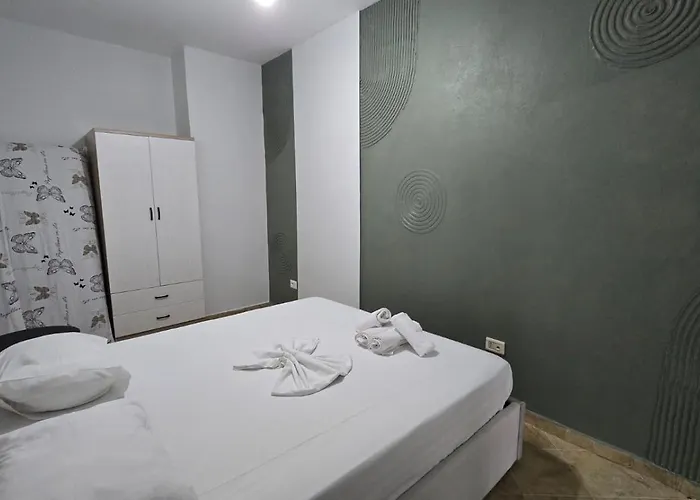 Tirent Apartment-one Bedroom * Тирана